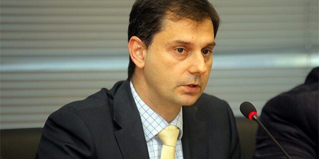 Ο Χάρης Θεοχάρης νέος γ.γ. Δημοσίων Εσόδων