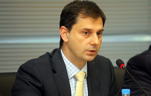 Ο Χάρης Θεοχάρης νέος γ.γ. Δημοσίων Εσόδων