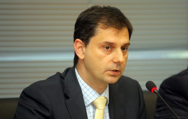 Απόκλιση 0,5% στην είσπραξη φορολογικών εσόδων του τετραμήνου