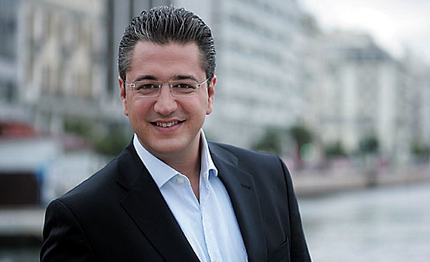 Νέα ανακοίνωση Τζιτζικώστα: Ατυχές και λανθασμένο το παράδειγμα με το ΠΑΣΟΚ
