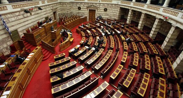 Τέρμα οι συνδικαλιστικές συντάξεις στους κρατικοδίαιτους εργατοπατέρες