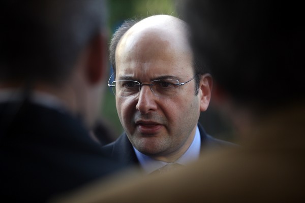Χατζηδάκης: “Τα σενάρια περί Grexit αποτελούν παρελθόν, αλλά οφείλουμε να συνεχίσουμε τις μεταρρυθμίσεις”