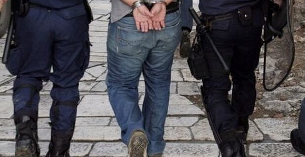 Στον Εισαγγελέα 3 συλληφθέντες για μεταφορά παράνομων μεταναστών