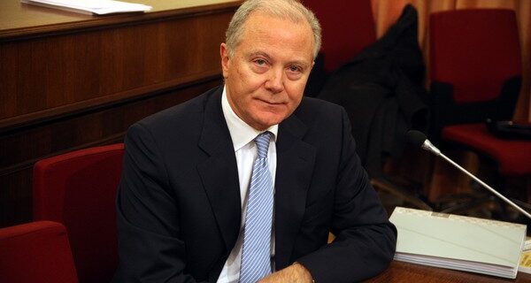 Προβόπουλος: Το παρακάναμε με τους φόρους