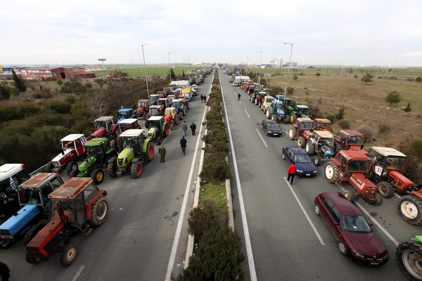 Υπογράφτηκε η κατανομή πιστώσεων 36.694.000 ευρώ για τους αγρότες