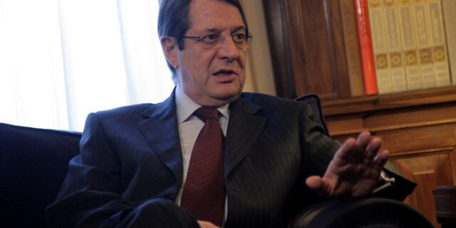 Κύπρος: Νίκη Αναστασιάδη δείχνουν τα exit polls