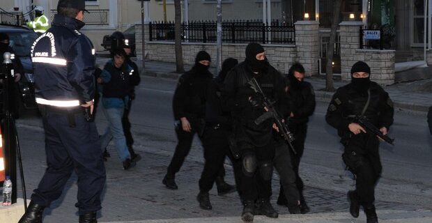 Αποτυπώματα του Ν. Ρωμανού και του Γ. Μιχαηλίδη σε δύο διαμερίσματα