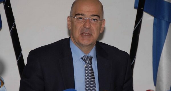 Δένδιας: “Το ρετουσάρισμα των φωτογραφιών έγινε προκειμένου οι συλληφθέντες να αναγνωρίζονται”