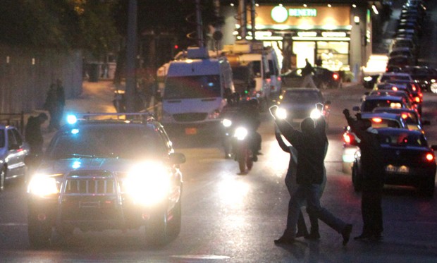 Σε δίκη για τα “τρομοδέματα” 2 από τους ληστές της Κοζάνης. Αποτυπώματα του Ν. Ρωμανού σε γιάφκες