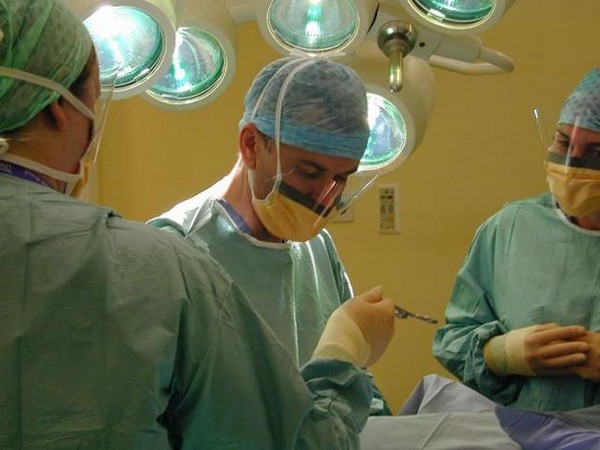 Τη Δευτέρα η λεπτή χειρουργική επέμβαση του 15χρονου μαθητή