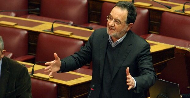 Λαφαζάνης: “Η εξυπηρέτηση του δημόσιου χρέους είναι αδύνατη. Να προκηρυχθούν άμεσα εκλογές”