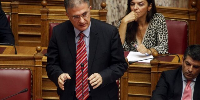 Απλοποιείται η διαδικασία βεβαίωσης μόνιμης κατοικίας στο εξωτερικό