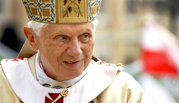 Φυλακή για κουκούλωμα σεξουαλικής κακοποίησης παιδιών και όχι μοναστήρι για τον Πάπα Βενέδικτο
