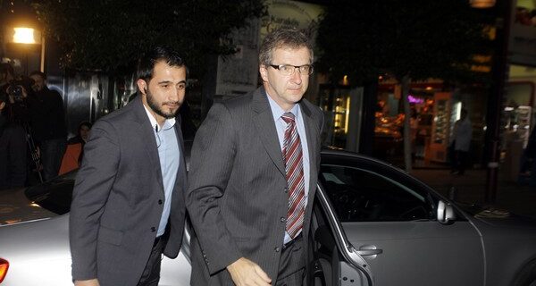Πολύ κοντά σε συμφωνία με την τρόικα για τα υπερχρεωμένα νοικοκυριά