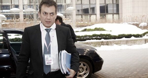 Νέος τρόπος υπολογισμού του κατώτατου μισθού από το 2014