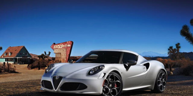 Alfa Romeo 4C. Προκαλεί όλες τις αισθήσεις