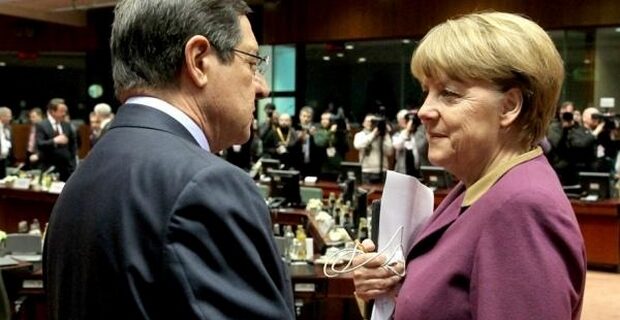 Το απόγευμα το διάγγελμα Αναστασιάδη. Δημοψήφισμα ζητά το ΑΚΕΛ