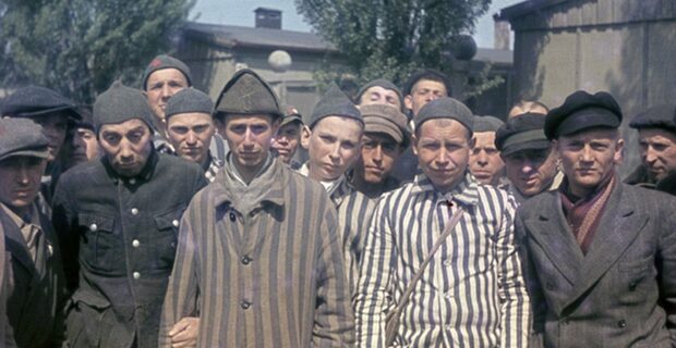 Έγχρωμες εικόνες από το τέλος του ναζιστικού εφιάλτη