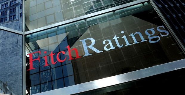 Ο οίκος Fitch έθεσε την Κύπρο σε αρνητική προοπτική