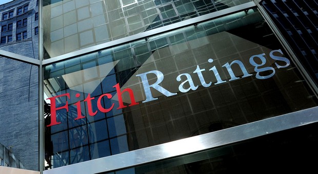 Ο οίκος Fitch έθεσε την Κύπρο σε αρνητική προοπτική