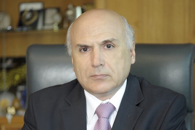 Η τρόικα έπαυσε τον Διευθύνοντα Σύμβουλο της Τράπεζας Κύπρου, Γιάννη Κυπρή