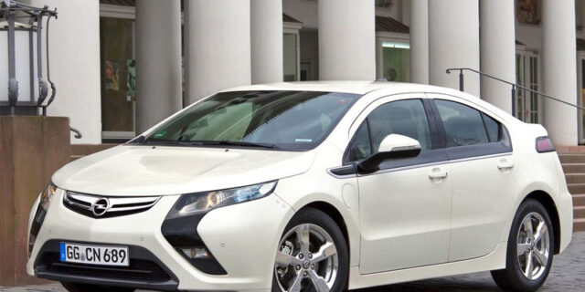 Opel Ampera. Υπερασπίζεται τα … κεκτημένα στο Ράλι Μόντε Κάρλο