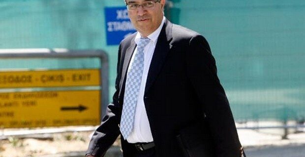 Κύπρος: “Αγώνας δρόμου” για την εξεύρεση 5,8 δισ. ευρώ