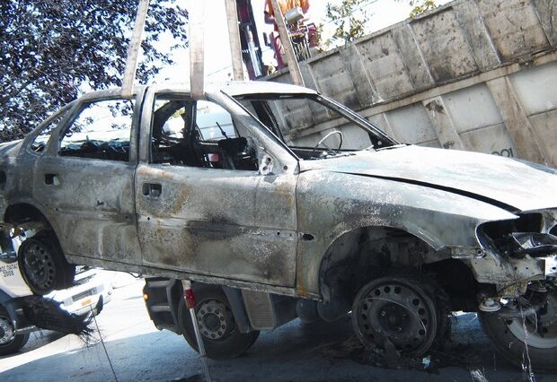 Εμπρηστική επίθεση σε αυτοκίνητο σεκιουριτά του Ομίλου Ρέστη