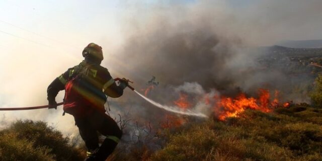 Ξεκίνησαν οι αιτήσεις για τις αποζημιώσεις από τις πυρκαγιές του 2010