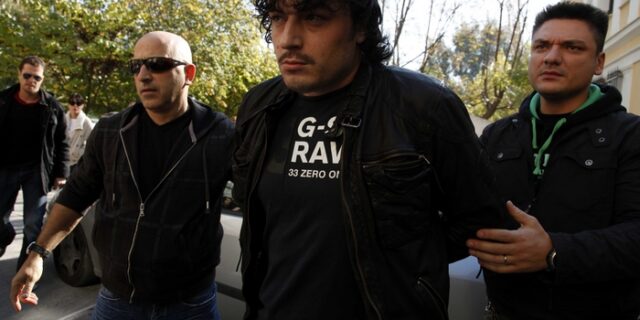 Άγρια αιματηρή συμπλοκή με Αλκέτ Ριζάι στις φυλακές Δομοκού. Βρέθηκαν πάλι αυτοσχέδια μαχαίρια