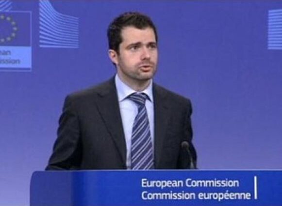 Εκπρόσωπος Ρεν: Δε συνιστά προηγούμενο για την Ελλάδα η Κύπρος