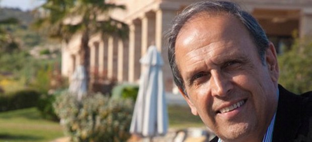 Ποιος είναι ο Στέλιος Σταυρίδης που αναλαμβάνει τα ηνία του ΤΑΙΠΕΔ