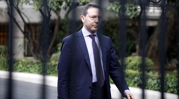 Στα 4,2 δισ. ευρώ εκτιμά το έλλειμμα της διετίας 2015-2016 το ΥΠΟΙΚ