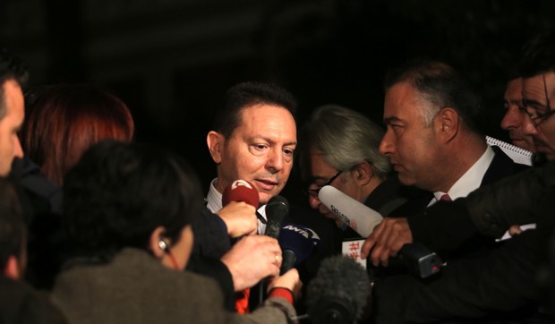 Έκτακτη σύσκεψη Σαμαρά-Στουρνάρα για την Κύπρο