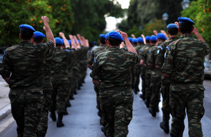 Καταγγελία δικηγόρου στο ΓΕΣ: Επέλαση ακροδεξιών στρατιωτικών στο Facebook – Όλα τα στοιχεία