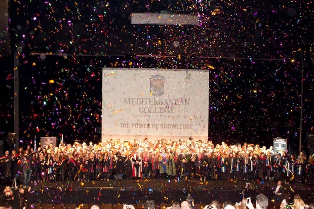 Το Mediterranean College βράβευσε επιτυχημένους επιχειρηματίες