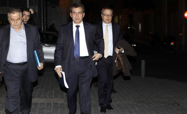 Τα τρία μεγάλα “αγκάθια” με την τρόικα