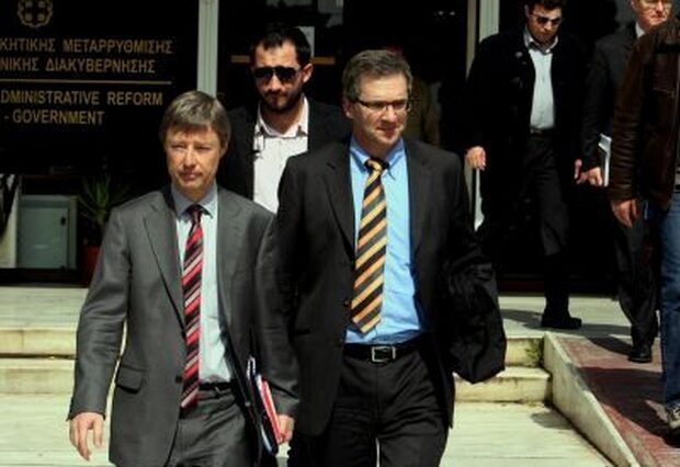 Επιφυλάξεις της τρόικας στο σχέδιο νόμου για τα υπερχρεωμένα νοικοκυριά