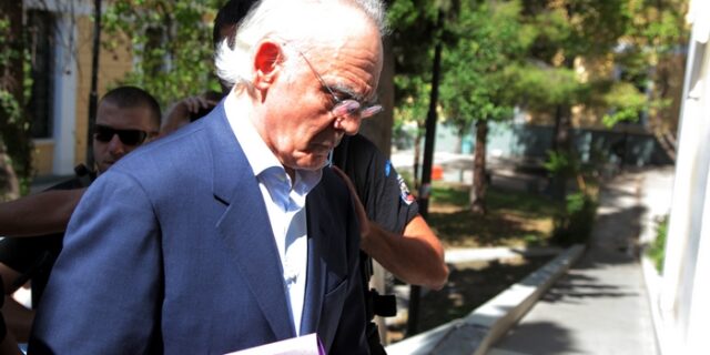 Σε δίκη για το “μαύρο χρήμα” ο Άκης Τσοχατζόπουλος