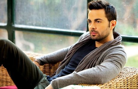 Αγρίνιο: “Λουκέτο” για 48 ώρες στο μαγαζί που τραγουδάει ο Βρεττός