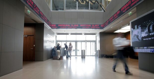 Βυθίζεται το χρηματιστήριο. Πτώση που αγγίζει το 7%