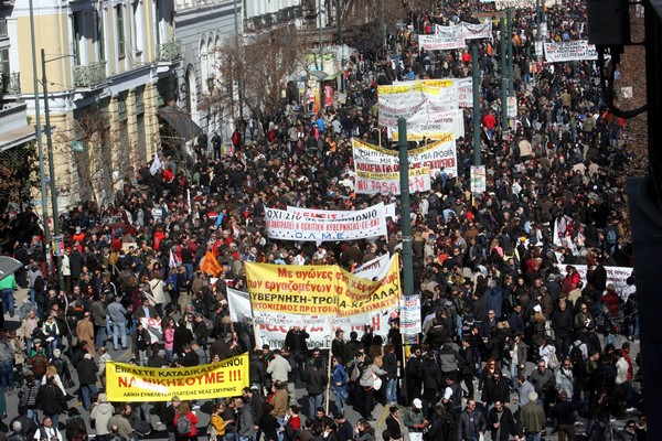 Κανονικά η 24ωρη απεργία την πρώτη Μαϊου σε Αθήνα και μεγάλες πόλεις