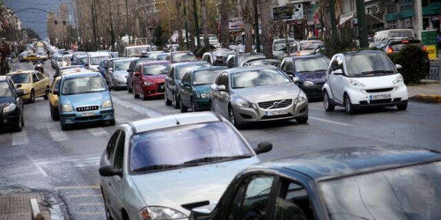 Υποχρεωτική ασφάλιση οχημάτων από τις 15 Απριλίου: Όλα όσα πρέπει να ξέρουμε για το νέο νόμο