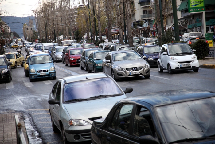 Υποχρεωτική ασφάλιση οχημάτων από τις 15 Απριλίου: Όλα όσα πρέπει να ξέρουμε για το νέο νόμο