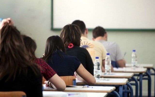Μαθητές πλήρωσαν το ενοίκιο και βρήκαν δουλειά σε άπορη οικογένεια