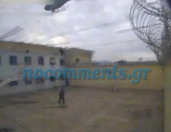 Βίντεο Ντοκουμέντο: Καρέ καρέ η απόπειρα απόδρασης του Βλαστού από τις φυλακές Τρικάλων