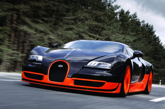Bugatti. Ετοιμάζει το θηρίο των 1.600 ίππων με τελική 460 χλμ./ώρα