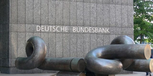 Τραπεζικό σκάνδαλο: Η Bundesbank διερευνά καταγγελίες για απόκρυψη ζημιών ύψους 12 δισ. δολ. από την Deutsche Bank