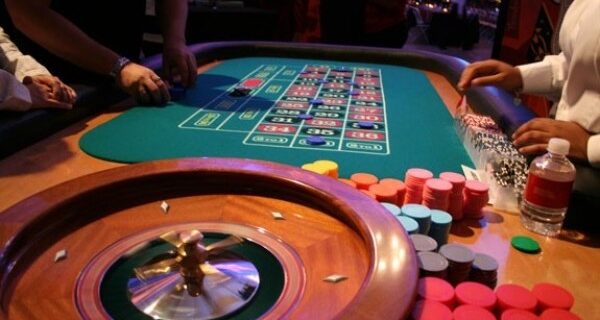Εκατομμύρια ευρώ θα καταβάλλει το δημόσιο σε καζίνο