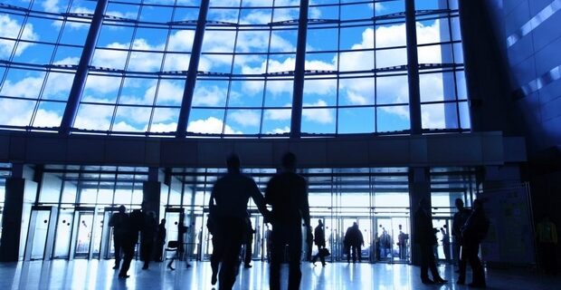 ICAP: Το 50% των επιχειρήσεων σχεδιάζει επενδύσεις μέσα στο 2013